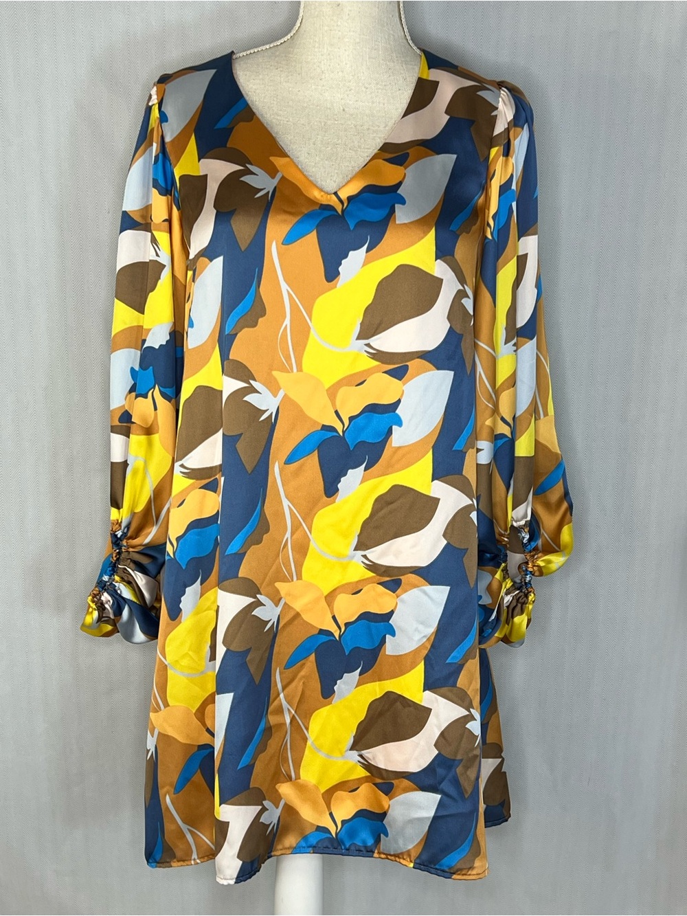 Adrienne Dress V Neck Abstract Blue Gold & Brown Butterfly Sleeves A Line M